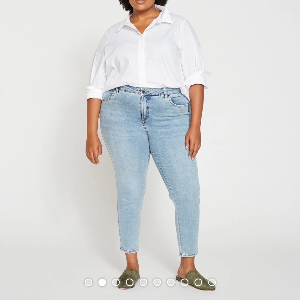 Universal Standard Seine High Rise Skinny Jeans light blue stretch plus 32 New